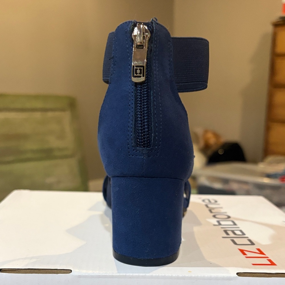 Liz Claiborne Navy Block Heel Sandals - Picture 4 of 5